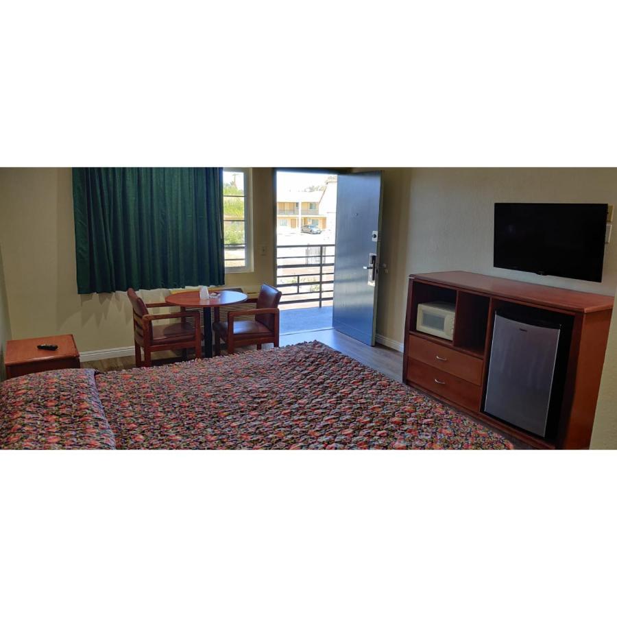 Classic Motel Anaheim Esterno foto